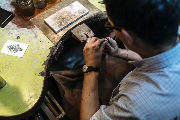 Akıllı Goldsmith çalışma