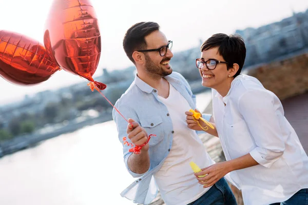 Casal apaixonado namoro — Fotografia de Stock