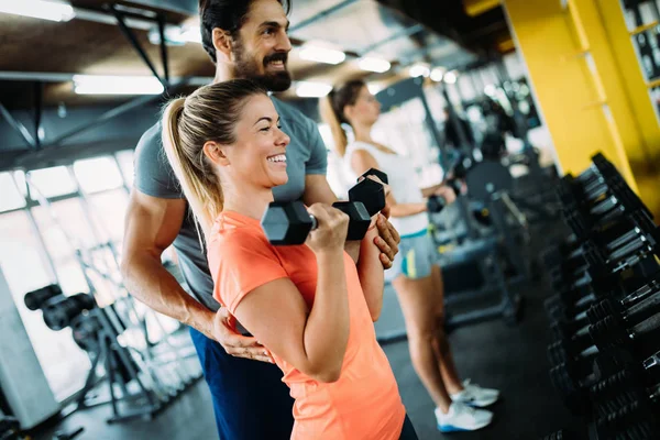 Young beautiful woman doing exercises — Stock Photo, Image