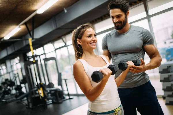 Young beautiful woman doing exercises — Stock Photo, Image