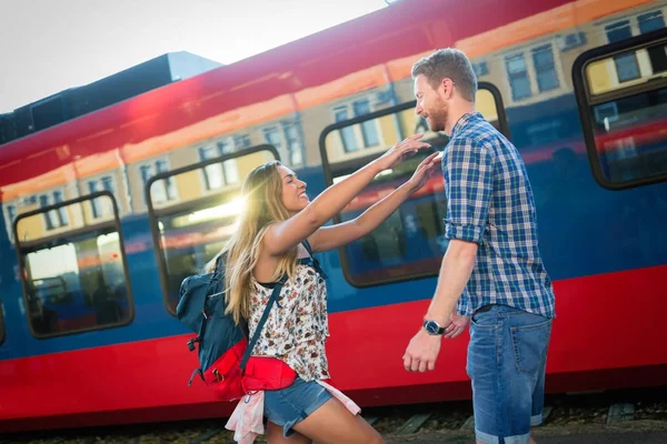 Par i kärlek reunion — Stockfoto