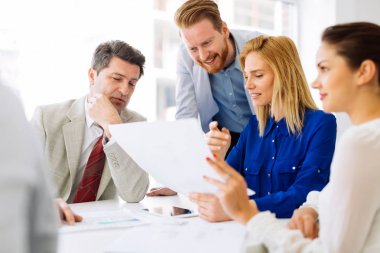 İş adamları ve planlama mimarlar