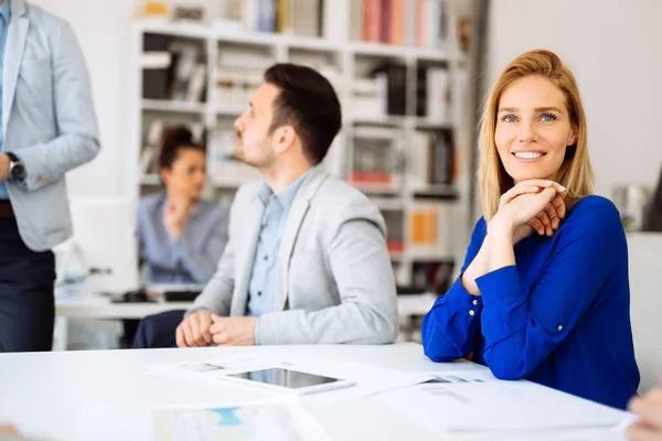 Erfolgreiche Unternehmerin — Stockfoto