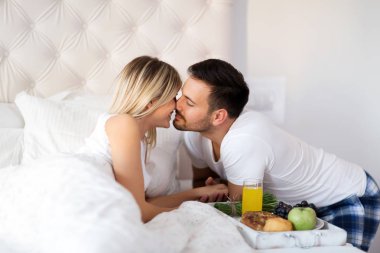 romantik mutlu çift