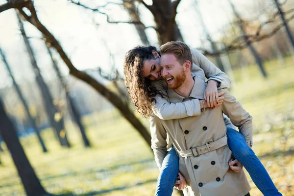 Young couple having romantic date — Stock Photo, Image