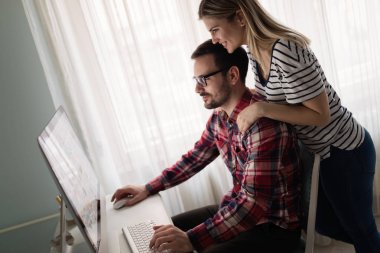 çekici tasarımcıları birlikte çalışma 