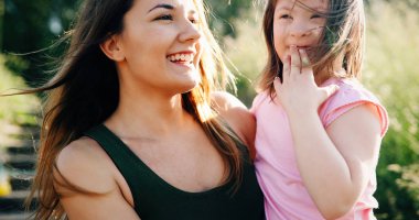 özel ihtiyaçları olan anne ile kız