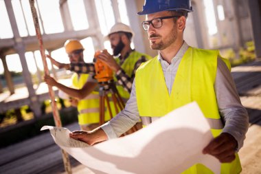 İnşaat Mühendisleri çalışma portresi 