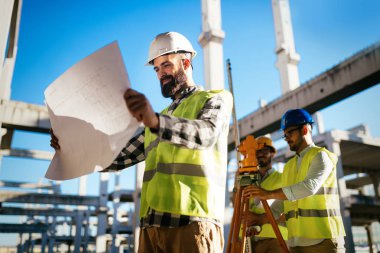 İnşaat Mühendisleri çalışma portresi 