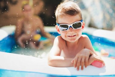 Mutlu çocuk zevk yaz saati 