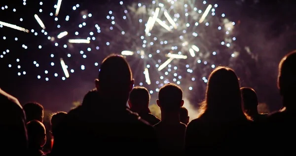 Crowd watching fireworks — Stock Photo, Image