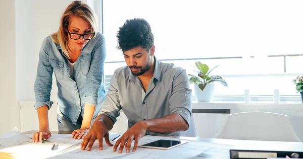 Architect colleagues working in office — Stock Photo, Image