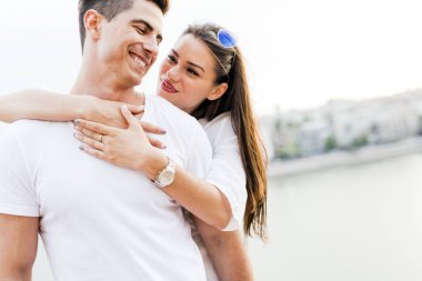 Genç ve aşık güzel Çift