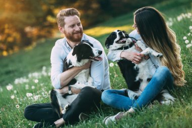  Evcil hayvan ile onların zaman zevk çift