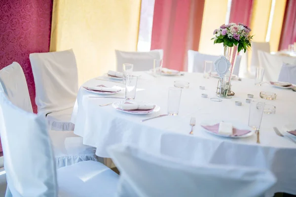 Decoración de la boda con flores — Foto de Stock