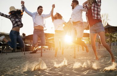 Kumsalda harika zamandı arkadaşlar