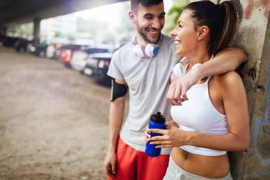 atletik çift birlikte koşu