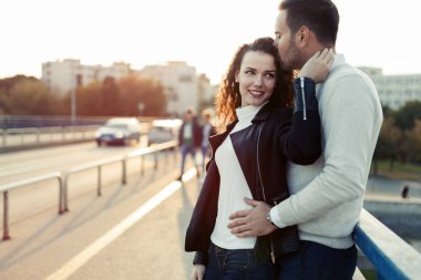 Vaktinizi sırasında sarılıyoruz Çift 