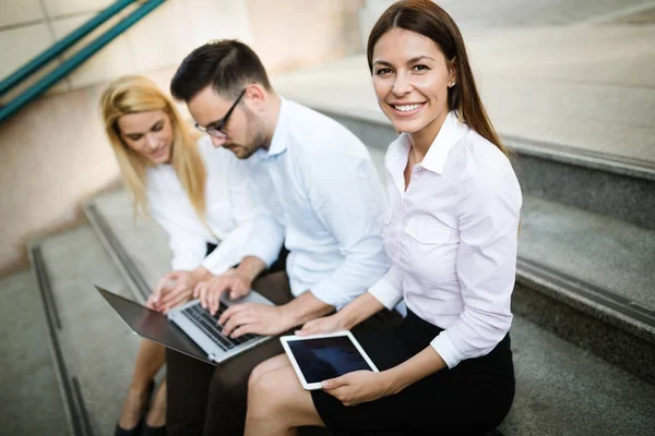 Reunión de colegas empresariales y de oficina — Foto de Stock