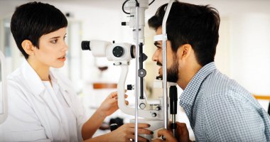 Göz doktoru muayene hasta modern göz hastalıkları Kliniği