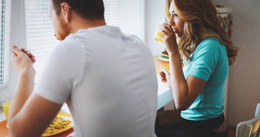 Kahvaltı aşık Çift 