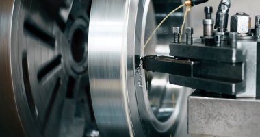 metal fabrikası otomatik Delme cnc makineler ile donatılmış makine aleti