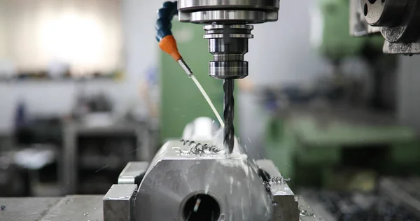 Szerszámgép Fém Gyárban Felszerelt Automata Cnc Fúrógépek — Stock Fotó