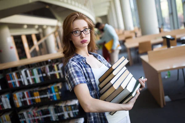 Frustrato Adolescente Studentessa Con Sacco Libri — Foto Stock
