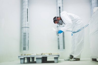 Airbrush kullanma ressam