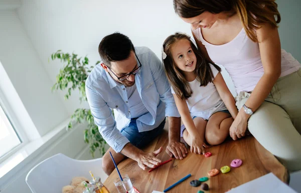 Gelukkig Uitgaven Familieplezier Tijd Samen Thuis — Stockfoto