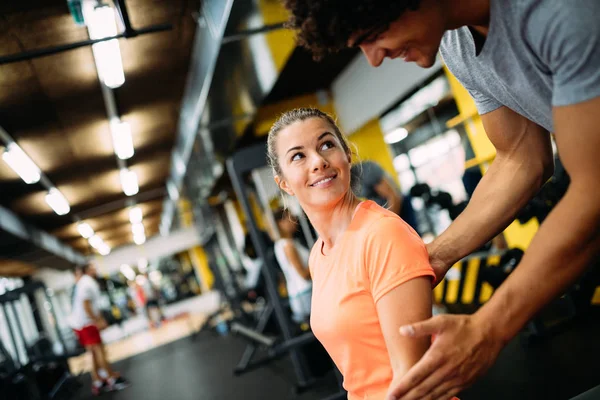 Young Beautiful Woman Doing Exercises Personal Trainer Gym — Stock Photo, Image