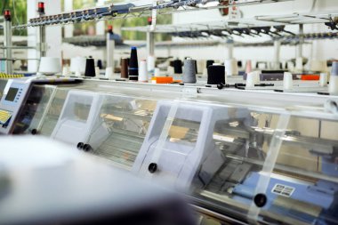 Örme ve dokuma makineleri tekstil sektöründe