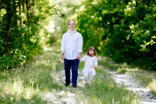 Sydrome Çeken Insan Sevgisini Hak — Stok fotoğraf