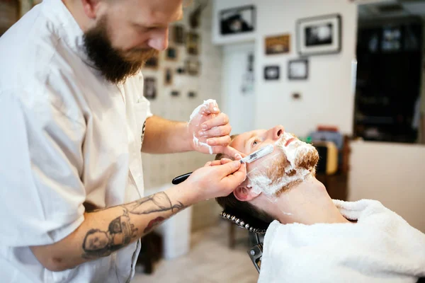 Retro Shaving Foam Barber Shop — Stock Photo, Image