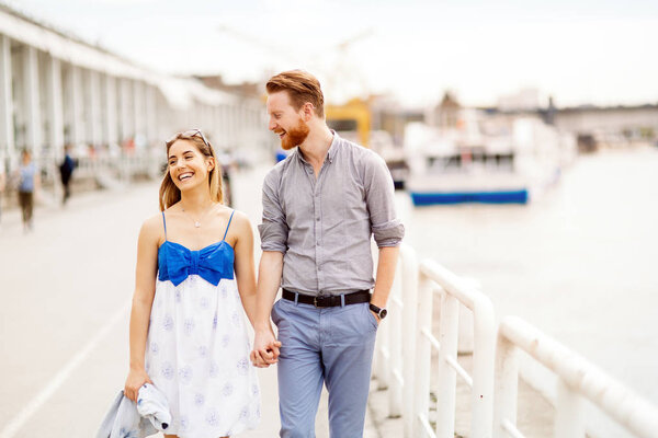 Проводить время вместе на свежем воздухе и сближаться
