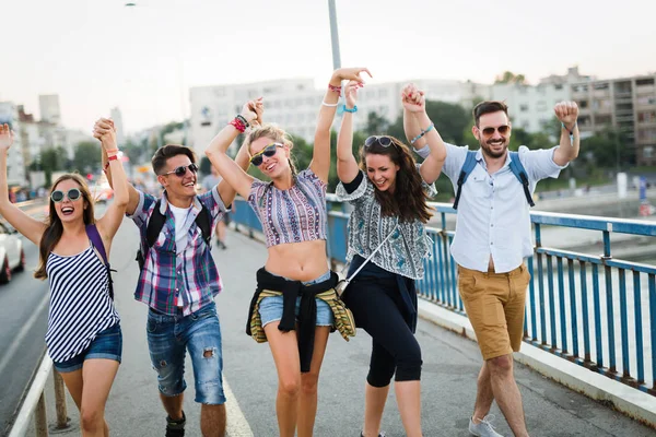 Picture Happy Young Friends Hanging Out Together — Stock Photo, Image