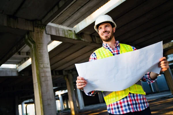 Portrait Ingénieur Construction Architecte Travaillant Sur Chantier — Photo