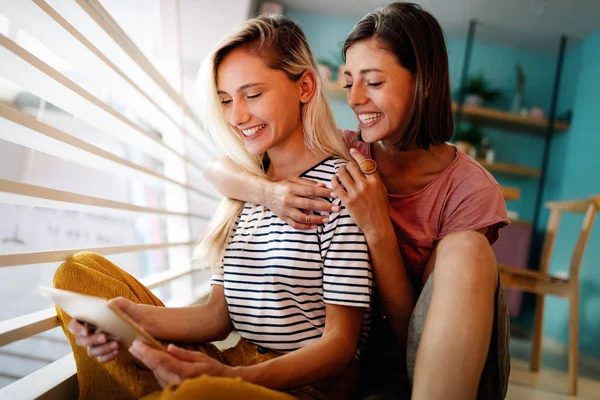 Beautiful Lesbian Couple Spending Fun Time Together Home — Stock Photo, Image