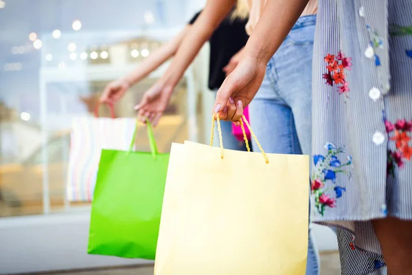Shopping Tourism Concept Beautiful Girls Shopping Bags Ctiy — Stock Photo, Image