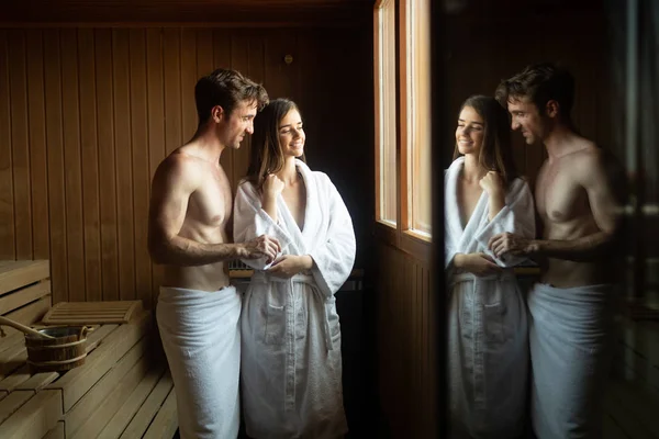 Couple Resting Relaxing Sweating Sauna — Stock Photo, Image