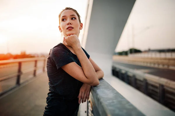 Portrait Woman Taking Break Jogging — Stok Foto