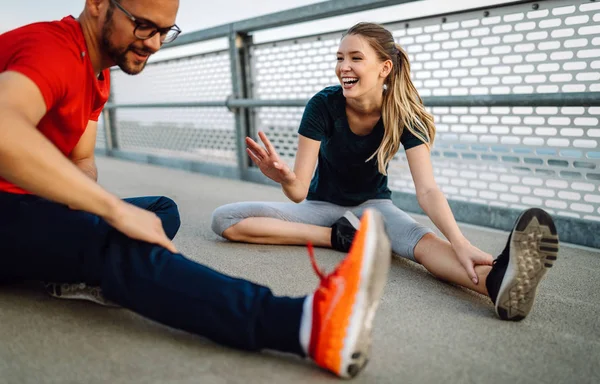Happy Young People Friends Stretching Running Outdoors — Stock Photo, Image