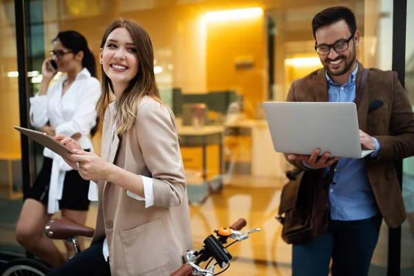 Equipe Negócios Dispositivo Digital Tecnologia Conceito Conexão — Fotografia de Stock