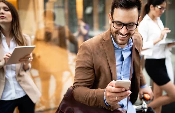 Equipe Negócios Dispositivo Digital Tecnologia Conceito Conexão — Fotografia de Stock