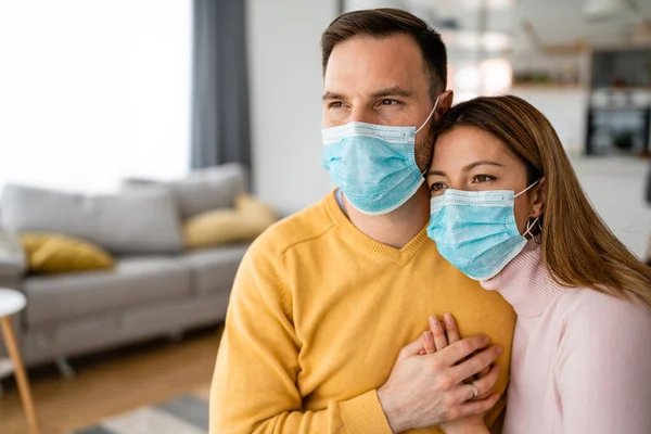 Pandemic Coronavirus Couple Home Isolation Auto Quarantine Wearing Face Mask — Stock Photo, Image