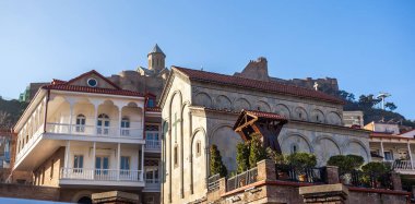 Narikala Tiflis, sermaye bakan bir eski kaledir