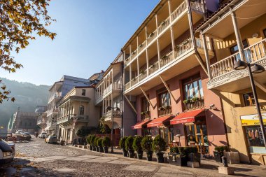 Eski şehir, Tiflis, Abanotubani bölgesinde mimarisi