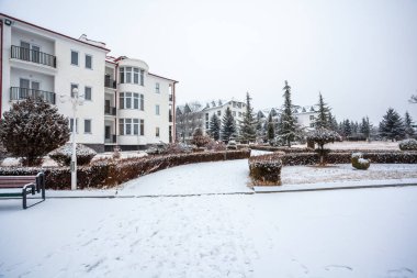 Lake Bazaleti üzerinde oturma odası karmaşık kış zamanında, Dusheti, Ge