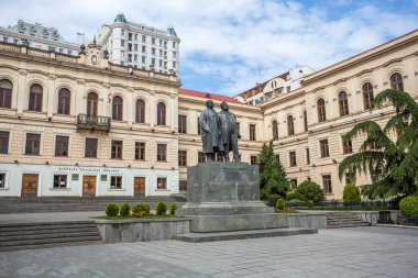 Tiflis, klasik gymnasi ilk deneysel devlet okulunda