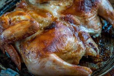 Demir Pan, ev yapımı yiyecek kızarmış tavuk